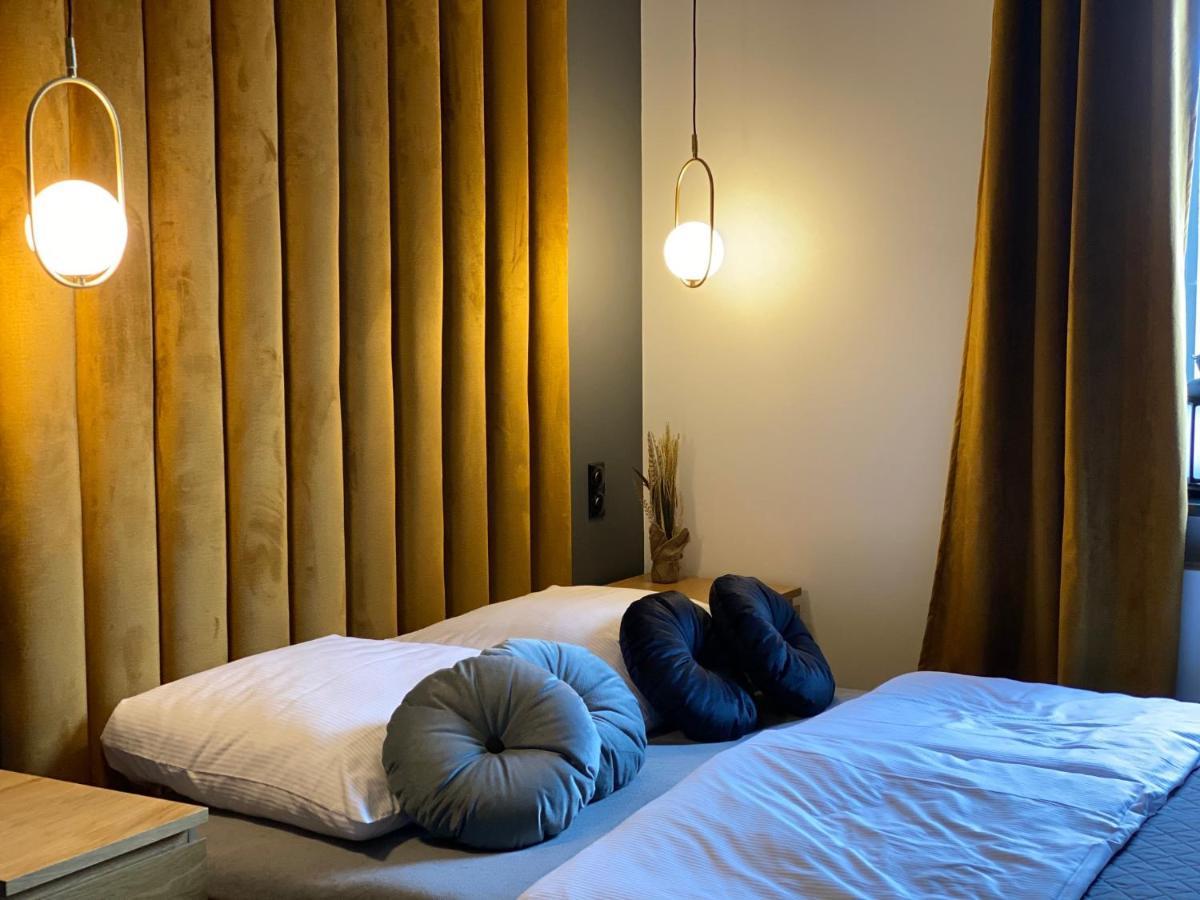Family & Business Sauna Apartments Klonowa Nad Zalewem, Unikat Spa キェルツェ エクステリア 写真